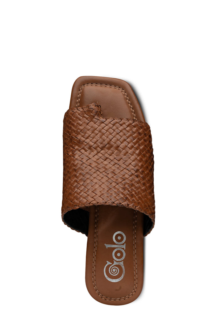 CHIC Golo Shoes
