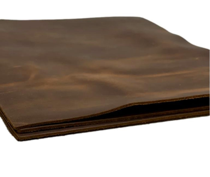 Luggage Crazy Horse Leather, 8.5 × 11 in close view showing grain and texture