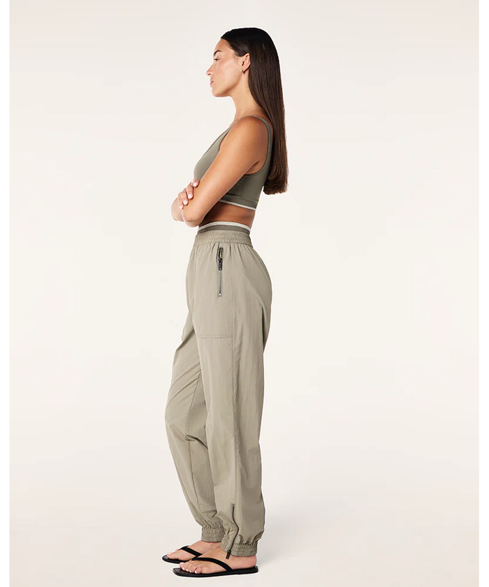 P.E Nation Pitlane Pant (Silver Sage)