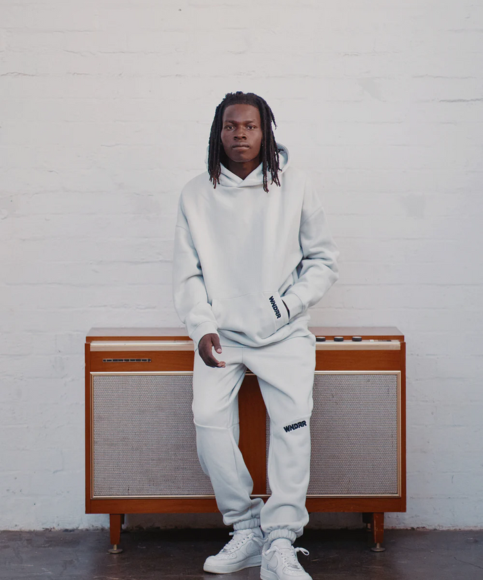 WNDRR Halo Hood Sweat (Oyster)