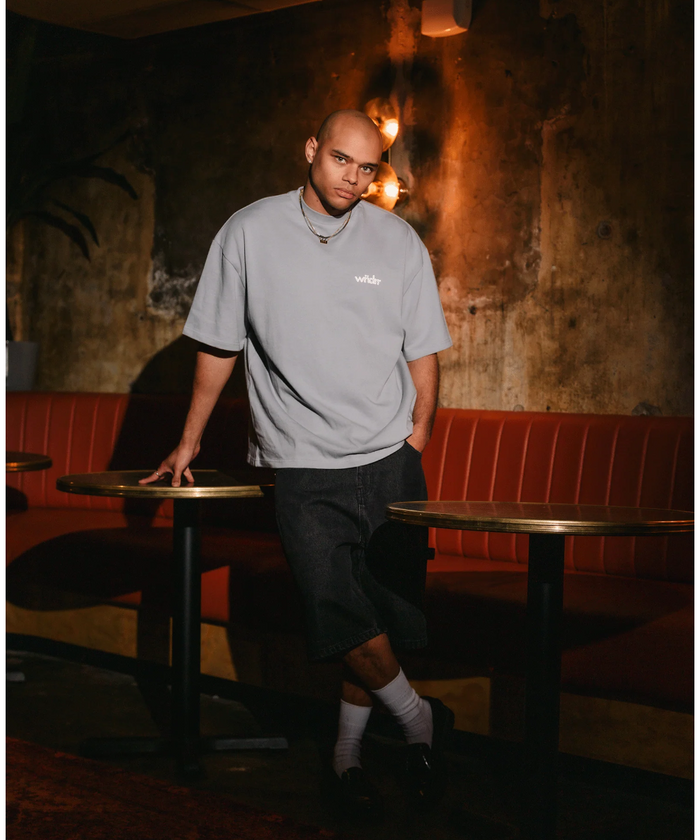 WNDRR Violation Heave Weight Tee (Cement Grey)
