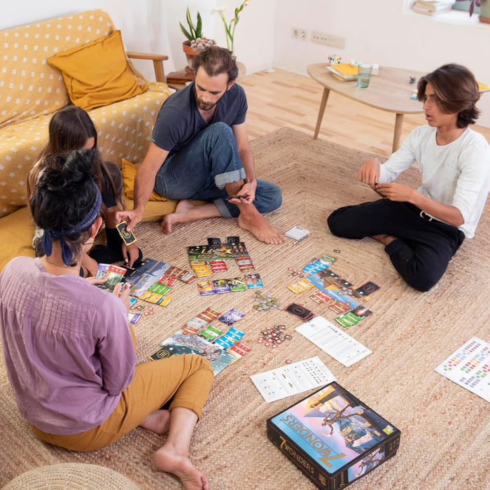 Family playing 7 Wonders