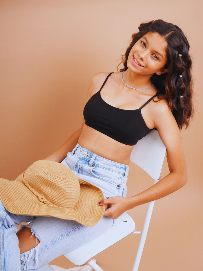 Averly Double Layered Wide Band Teenage Bra