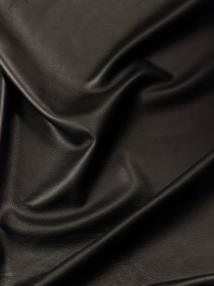 Black Full-Aniline Cowhide shown in a full product view