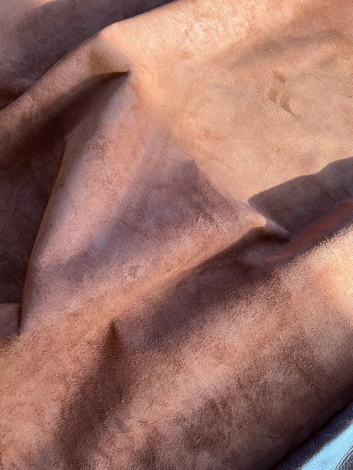 Bourbon Pull-Up Cowhide additional view showing material finish