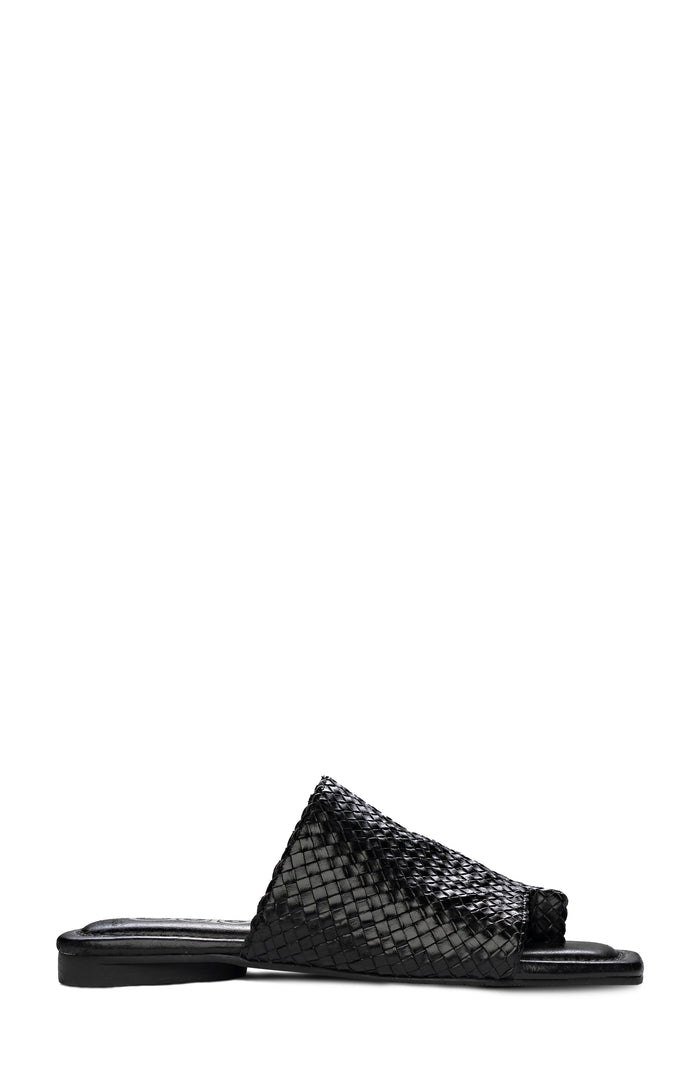 CHIC Golo Shoes