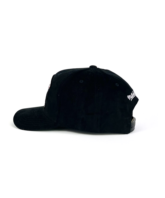 Chicago Bulls Back to Back Champs Snapback Hat By Mitchell & Ness