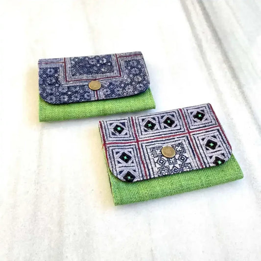 Vindigo wallet green embroidered front and back view
