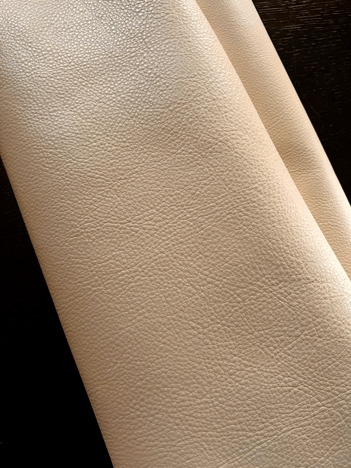 Cream White Full-Aniline Cowhide close view showing grain and texture