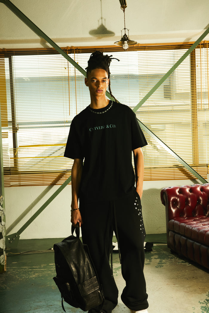 CVTVLIST&CO. Tee