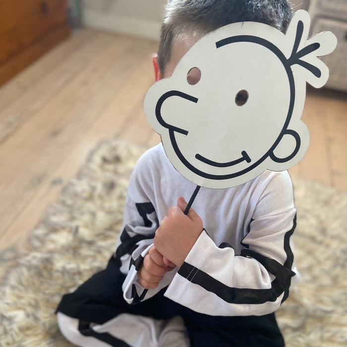 Diary of A Wimpy Kid - letsdressup.com.au - Book Week