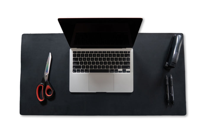 Full-Grain Leather Desk Pad, 31.5 × 15.75 in alternate view showing color and surface finish