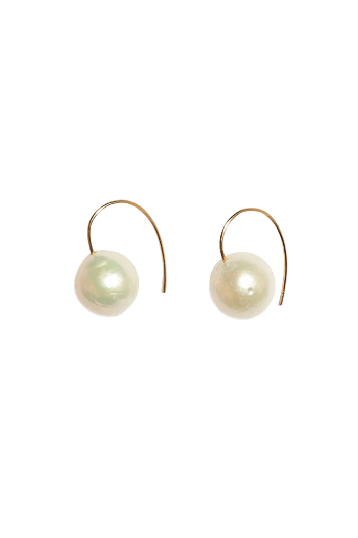 Lizzie Fortunato Girl with the Pearl Earring in gold and freshwater pearl