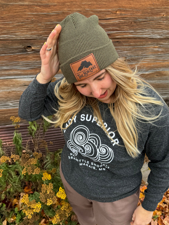 Lady Superior Women's Pullover