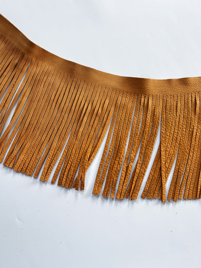Deer-Tanned Leather Fringe, 1/4 × 7 in surface detail showing texture and finish