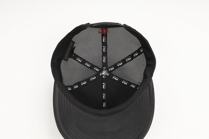 LEATHER SNAPBACK CAP "DIAMOND LOGO"