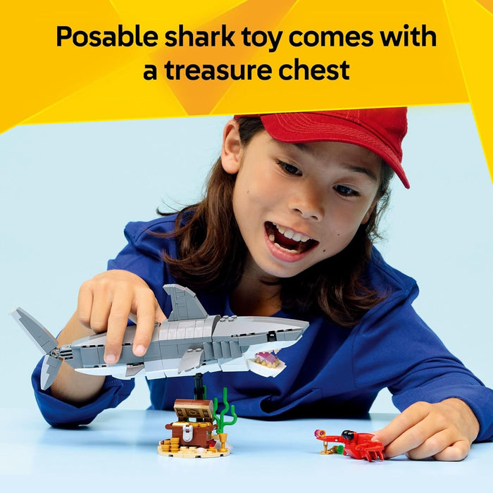 Lego 31381 - Creator Fierce Shark with a Treasure Chest
