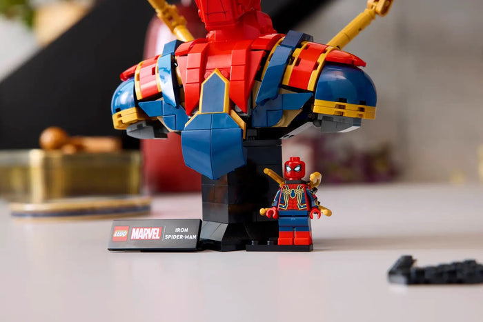Lego 76326 - Marvel Iron Spider-Man Bust