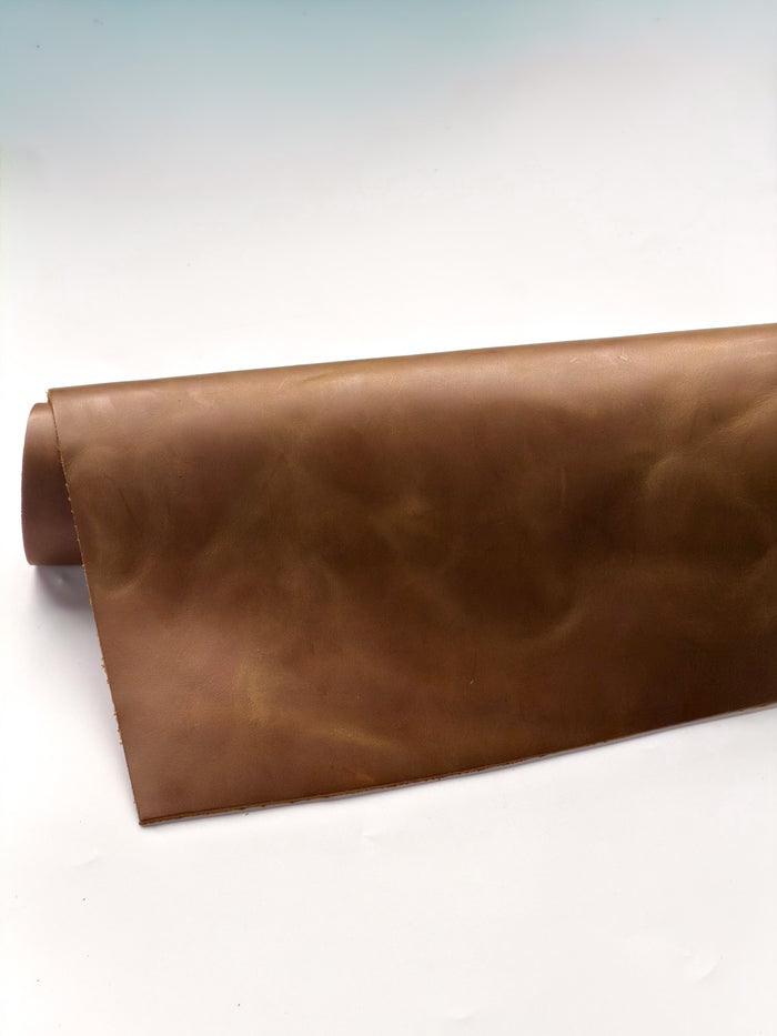 Luggage Crazy Horse Leather, 12 × 24 in close view showing grain and texture