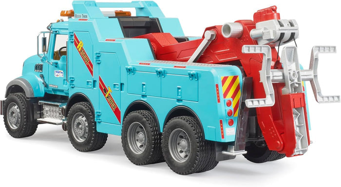 Mack Granite Heavy Tow Truck w/lights & sound