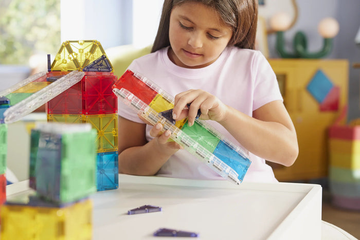 Magna Tiles Rail Racers