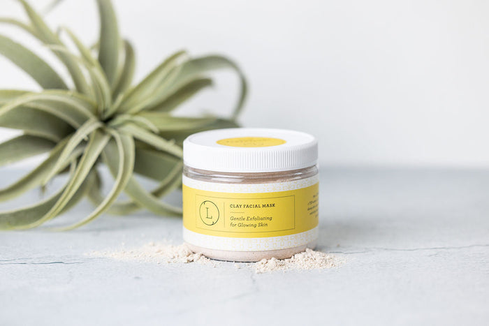 Natural Clay Facial Mask - Kaolin and bentonite detoxifying clay mask jar | Lizush