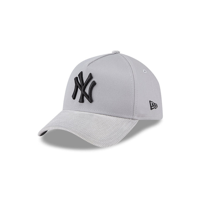 New Era N.Y Yankees 9Forty Snapback (Grey)