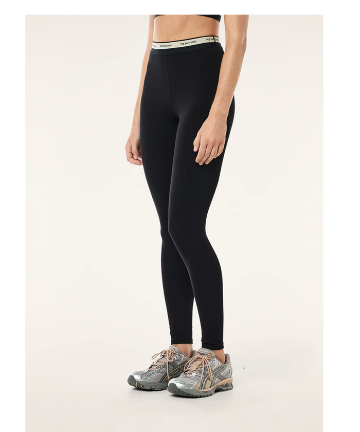 P.E Nation Avant FL Legging (Black/Biscuit)