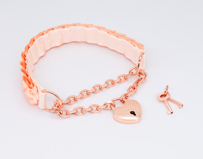Peach and Cream Lace Front-Locking Martingale Collar in Rose Gold