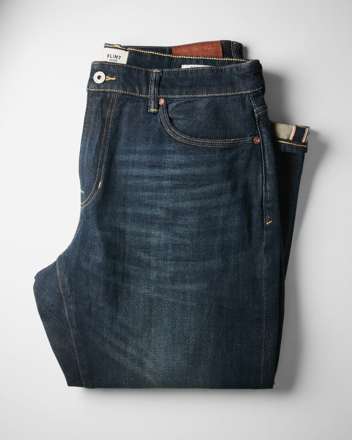 Stretch Selvedge Denim Jean - Straight Fit - Dark Wash