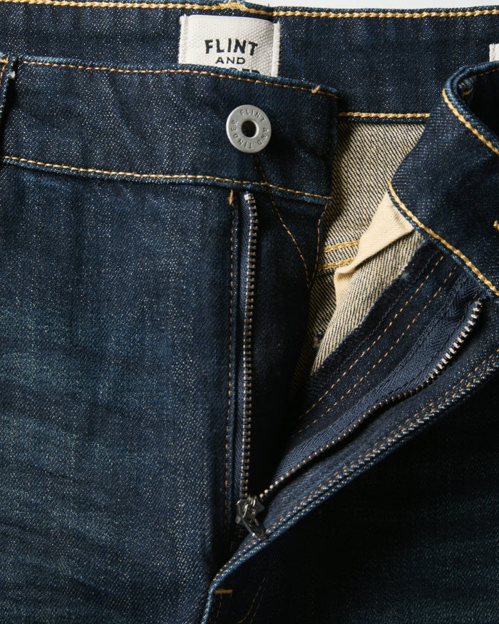 Stretch Selvedge Denim Jean - Straight Fit - Dark Wash
