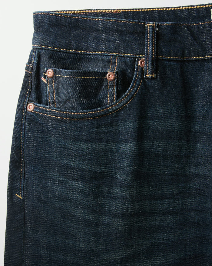 Stretch Selvedge Denim Jean - Straight Fit - Dark Wash