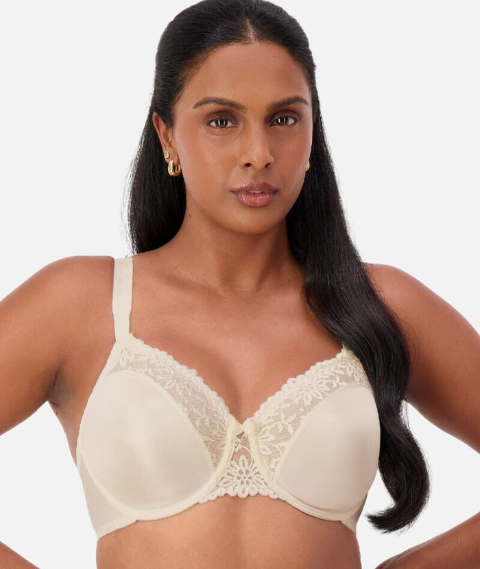 Triumph Ladyform Soft Minimizer Bra - Chrysantheme Bras