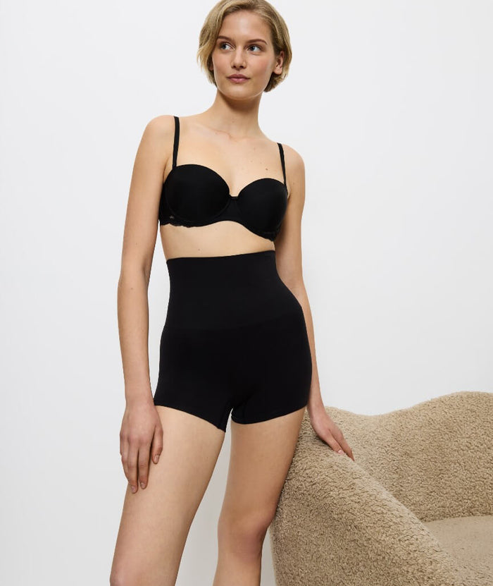 Triumph Soft Sculpt Short Brief - Black