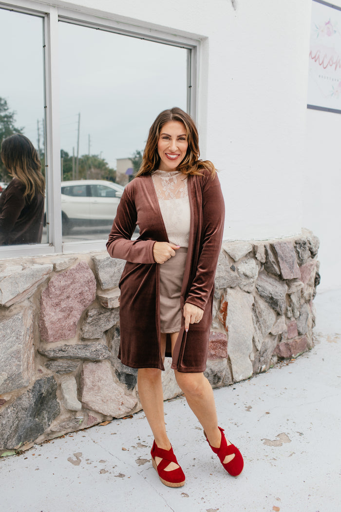 Velvet Crush Duster In Brown - Reg & Curvy