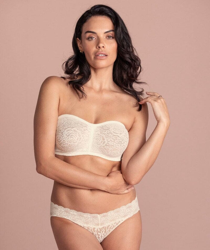 Wacoal Halo Lace Bikini Brief - Ivory Knickers