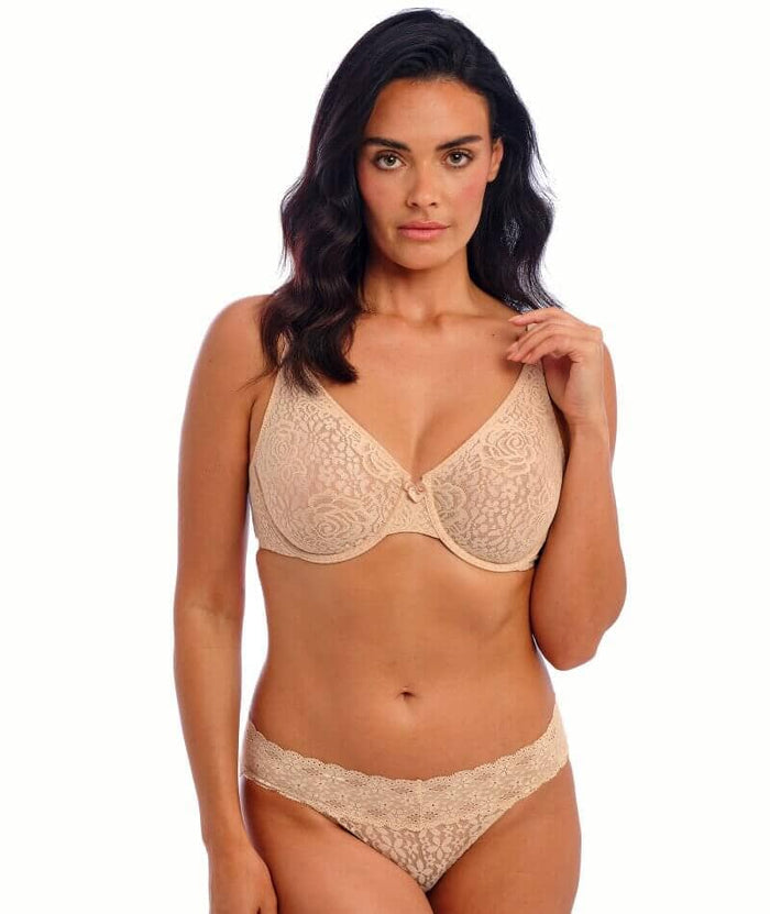 Wacoal Halo Lace Moulded Underwire Bra - Nude Bras