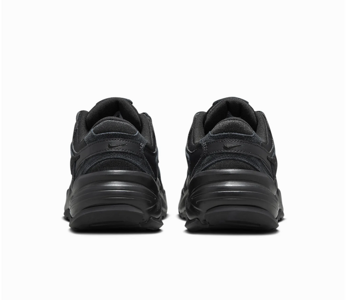Women’s Nike AL8 (Triple Black)