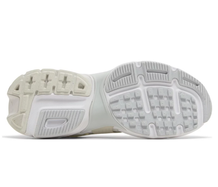 Women’s Nike V2K Run (White/Metallic Silver)